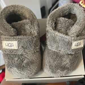 UGG Fluffy Gray Infant Booties